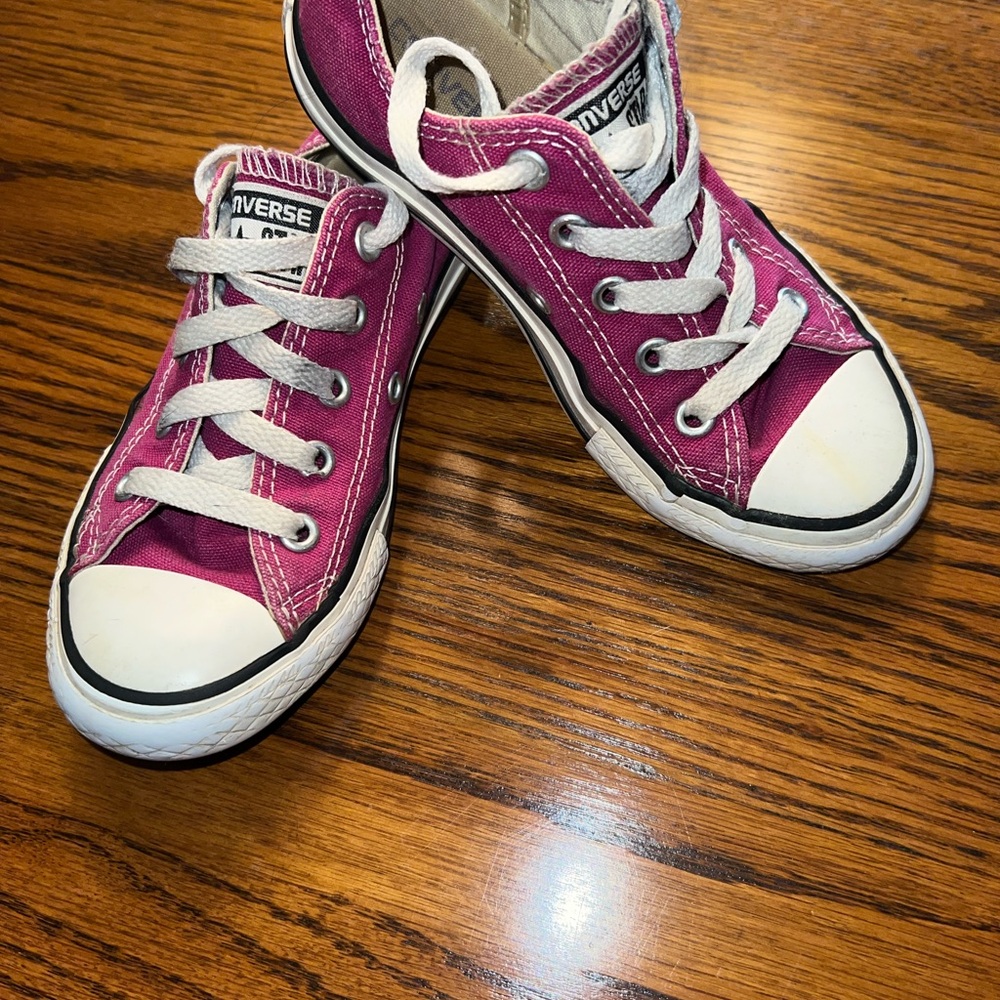 Converse Kids Fuchsia Sneakers